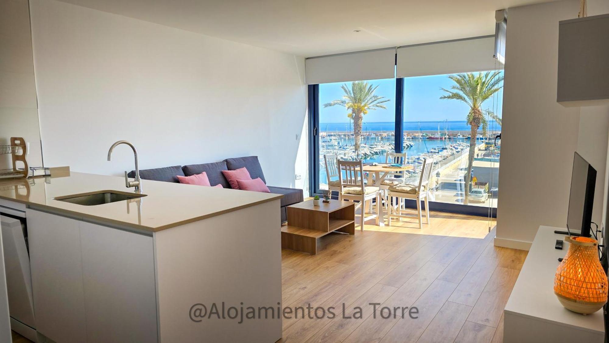 Puerto Caleta Dream - Alojamientos La Torre Caleta De Velez Exterior photo